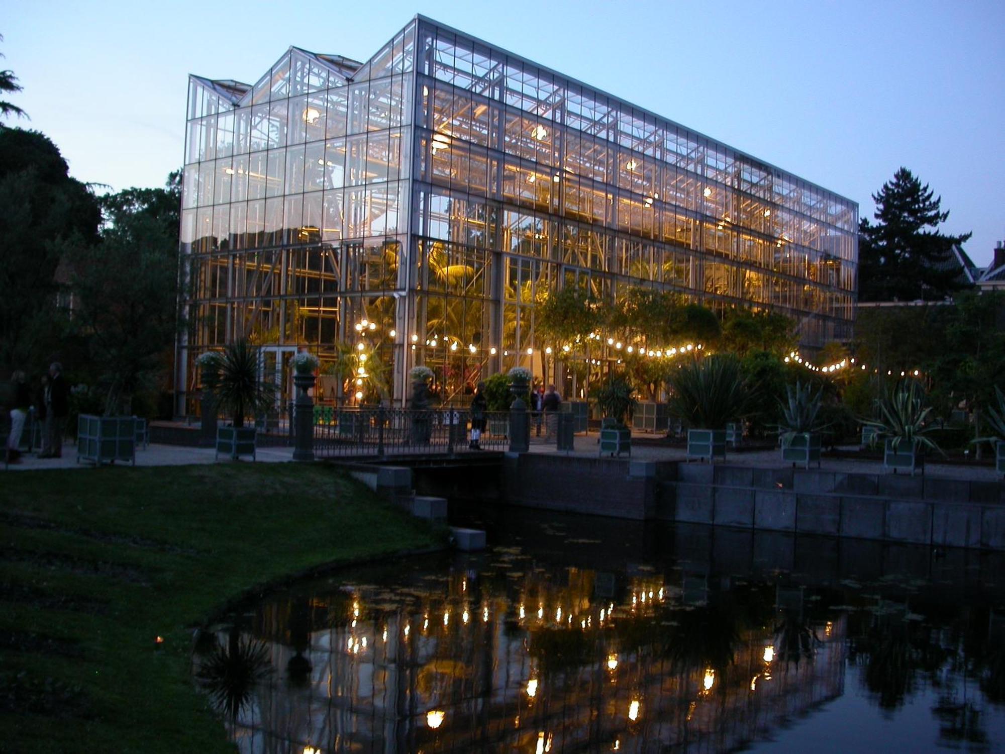 Golden Tulip Centre 4* Leyde